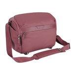 Vanguard VEO Metro 7-Liter Camera and Everyday Shoulder Bag - Magenta